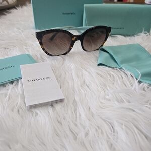 Tiffany & Co. TF4164 Pillow Sunglasses in havana